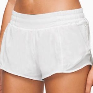 Lululemon Hotty Hot Shorts Size 2